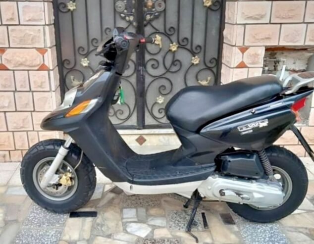 Booster rocket a vendre