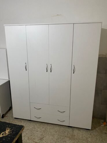 Armoire 4 portes _ 20d livraison grand Tunis