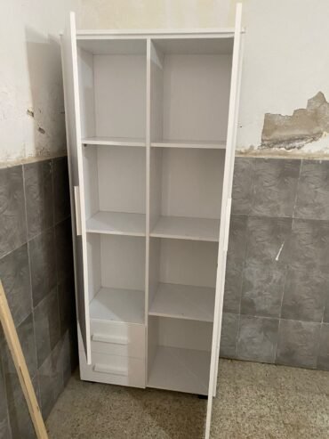 Armoire deux portes _ 20d livraison grand Tunis