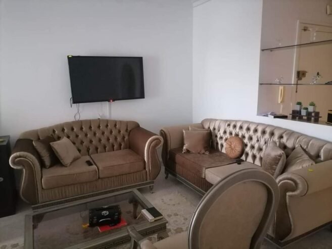 S plus 4 appartement à cité Ennkhilet