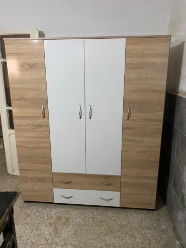 Armoire 4 portes _ 20d livraison grand Tunis
