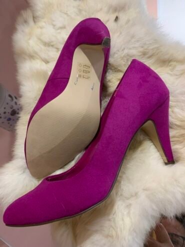 Escarpin demi talon Pointure 37