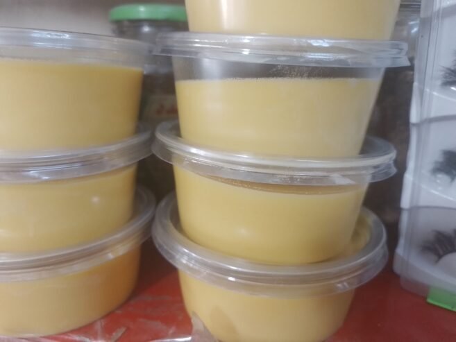 Beurre de karité brut en gros et en détail