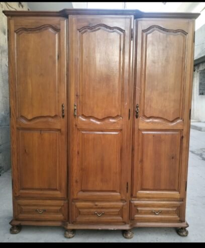 Armoire 3 portes en Bois