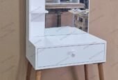 Coiffeuse scandinave