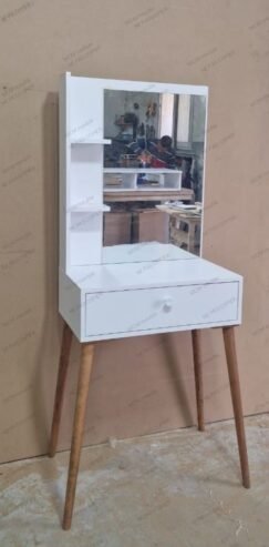 Coiffeuse scandinave