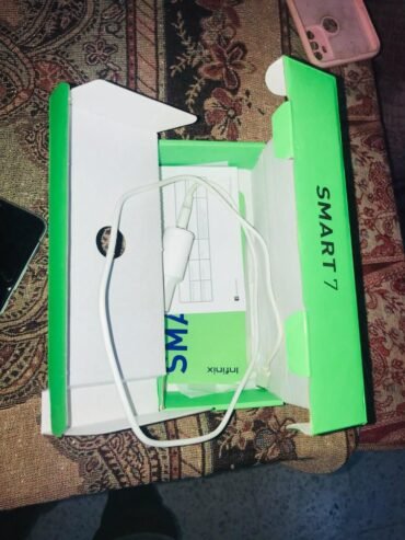 Infinex smaret 7 ndhif 3omro 1 ch7ar ram 4+3 stockage 64