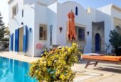 A VENDRE EN ZONE TOURISTIQUE BELLE VILLA AVEC PISCINE PRIVÉE – RÉF V623