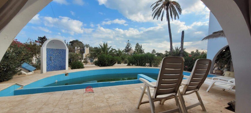 GRANDE PROPRIÉTÉ À VENDRE À DJERBA ARKOU – RÉF V668
