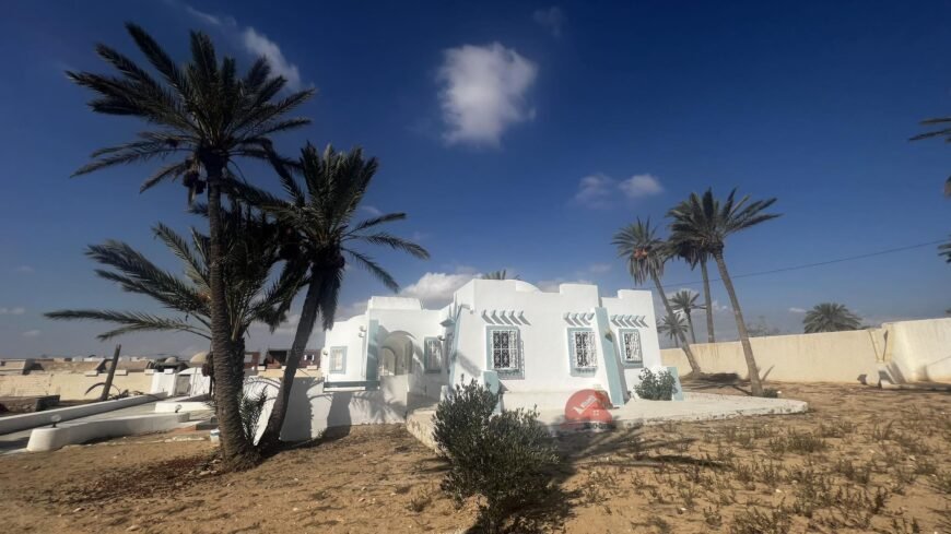 VENTE VILLA AVEC GRAND TERRAIN PROCHE ZONE TOURISTIQUE MIDOUN – RÉF V659