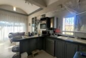 GRANDE MAISON EN ZONE TOURISTIQUE DJERBA – RÉF V590