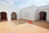 VILLA DE PLAIN-PIED À HOUMT SOUK DJERBA ZU – RÉF V713