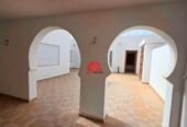 VILLA DE PLAIN-PIED À VENDRE À HOUMT SOUK DJERBA ZU – RÉF V713