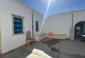HOUCH TYPIQUE DJERBIEN À HOUMT SOUK – RÉF H698