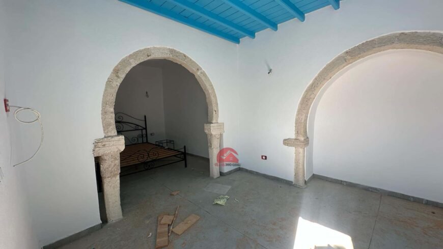 HOUCH TYPIQUE DJERBIEN À HOUMT SOUK – RÉF H698