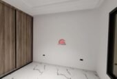 VILLA DE PLAIN-PIED AVEC PISCINE À HOUMT SOUK DJERBA ZA – RÉF V705
