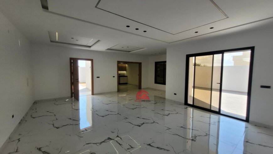 VILLA DE PLAIN-PIED AVEC PISCINE À HOUMT SOUK DJERBA ZA – RÉF V705