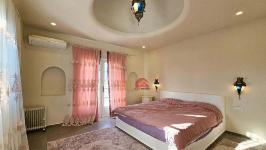 VILLA AVEC PISCINE À HOUMT SOUK DJERBA – RÉF L768