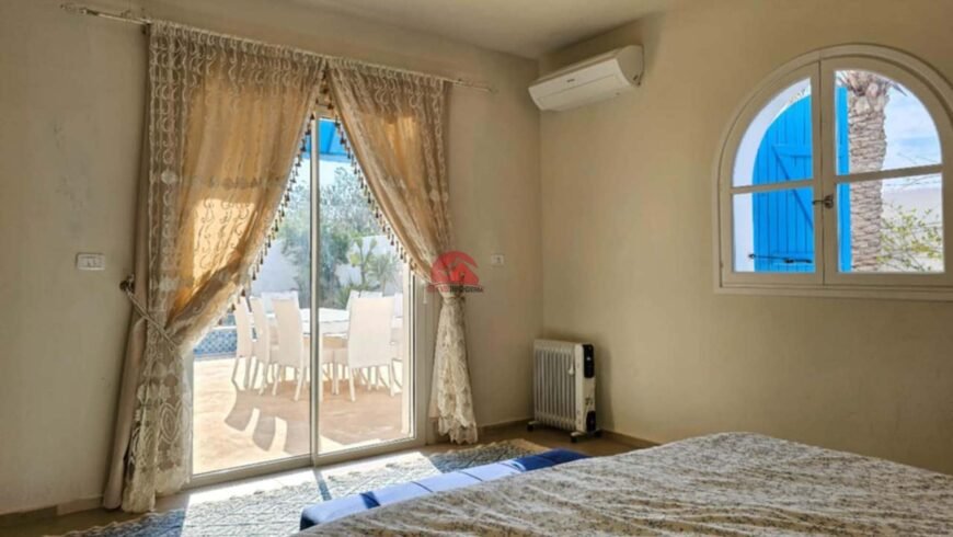 VILLA AVEC PISCINE À HOUMT SOUK DJERBA – RÉF L768